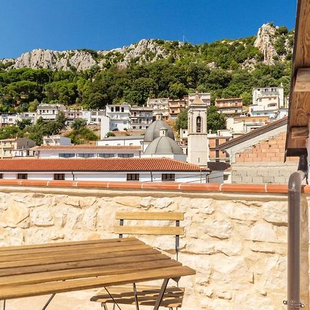 Hotel Bed And Terrace Caterina Baunei Exterior foto