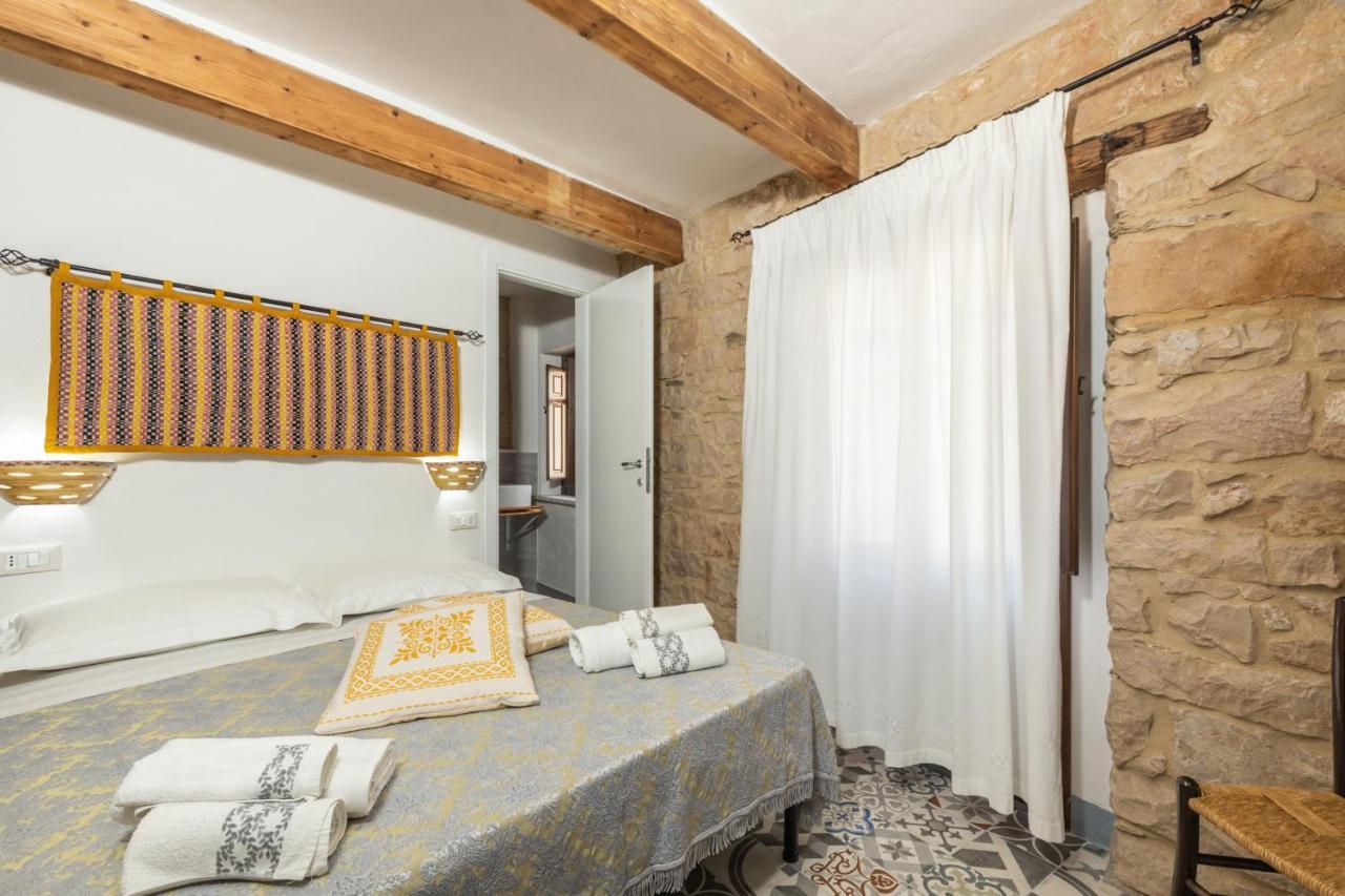 Hotel Bed And Terrace Caterina Baunei Exterior foto