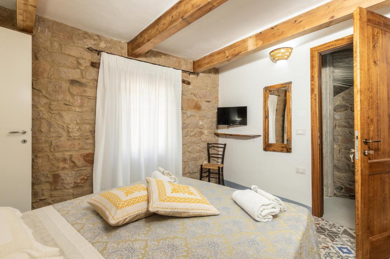 Hotel Bed And Terrace Caterina Baunei Exterior foto