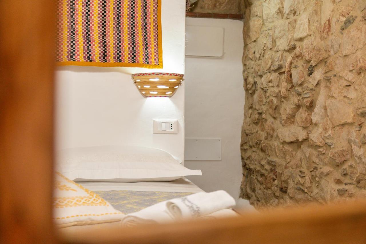 Hotel Bed And Terrace Caterina Baunei Exterior foto